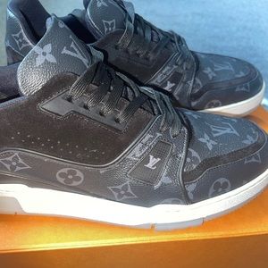 Louis Vuitton sneaker